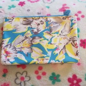 Ipsy makeup bag
